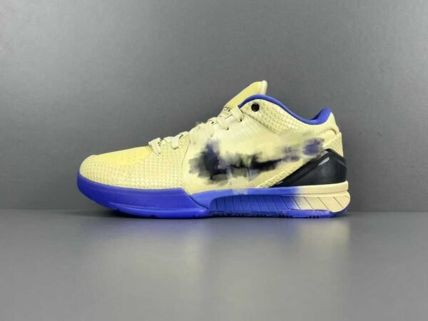 1 NKpt Zoom Kobe 4 Protro FC